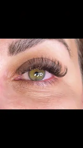 Hybrid lashes #lashes #lashextensions 