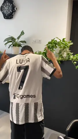 ✍️ @luvadepedreiro new ⚪️⚫️! #luvadepedreiro #juventus #tiktokcalcio