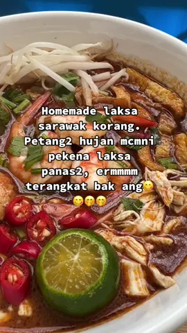 😋😋😋 #fypシ #trending #fypdongggggggggシ #masukberanda #laksasarawak #myfoodies 