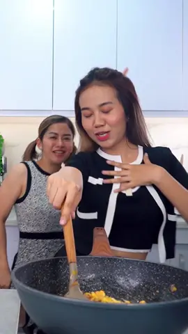 AWUR - AWUR EMPLOK BARENG MAYANG, FULL REVIEW YOUTUBE FARIDA NURHAN #FYP #fyp #foryourpage #faridanurhan  