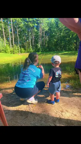 Nothing better than making memories with family 🤍 #justfishin