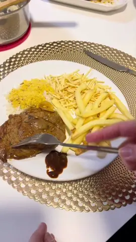 Cozinhando e narrando, porque amo fazer esse tipo de vídeo #cozinhar #comida #batatafrita #petitgateau #cozinhaefala