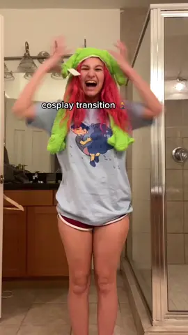 its the screaming for me😭 #fyp#fandom#animetok#cosplayer#cosplay#fypシ#remcosplay