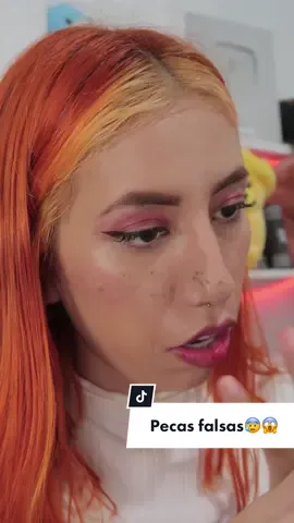 Ignoren mi maquillaje que es parte de otro video😩 que se viene pronto, mejor fijemonos en las pecas falsas😂#makeuptutorial #makeuphacks #freckles #try #try #mexico #domelipa #ecuador #pecas #pecasfalsas #trucos #delineado @pongamoslo_a_prueba  @Mikayla Nogueira @sollpenamakeup