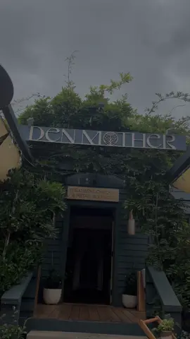Spa day at @denmotherwellness 