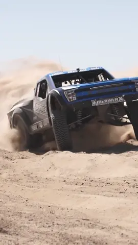 Estas maquinas son perfectas🛐#code_score_and_more #🔥 #baja1000 #offroad #baja #thebestcars #trophytruck #mexicali