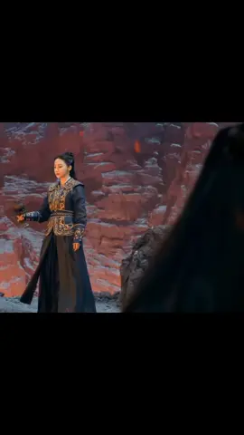 #chinesedrama #cdrama#historicalchinesedrama #chinesedramalover #cdramalover#fantasydrama#fyp#foryou#loveofthousandyears #zhaolusi