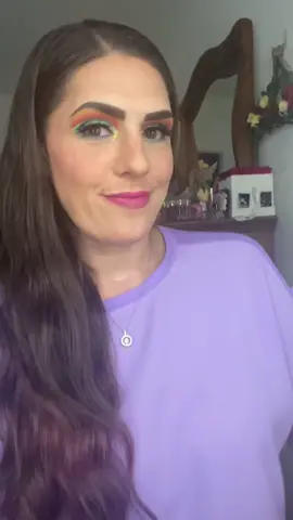 #IWannaKissYou #LadyGaga #ColorfulMakeup #MakeupTransition #NomadCosmetics #BenefitBrows #ColourPop #LillyLashes #WorldPrincessWeek #AEJeansSoundOn