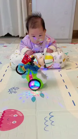 Thu hút toàn bộ ánh mắt của bé #dochoitreem #dochoichobe #hottrend2022🙆❤❤ #xh #toy #toysforkids #beyeu #thegioidochoi68 #viral
