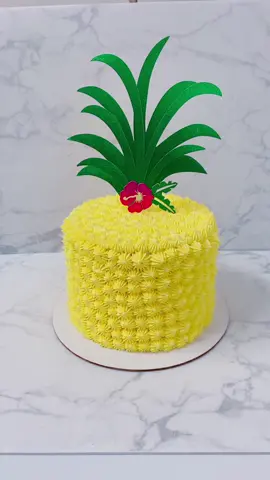 Pineapple cake! #cake #cakedecorating #fthood #killeen #texas #storm #dallas #WorldPrincessWeek #olaflex