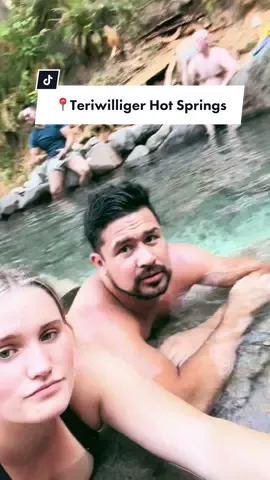 📍Teriwilliger Hot Springs, OR #AEJeansSoundOn #WorldPrincessWeek #travel #explore #hotsprings #oregon 