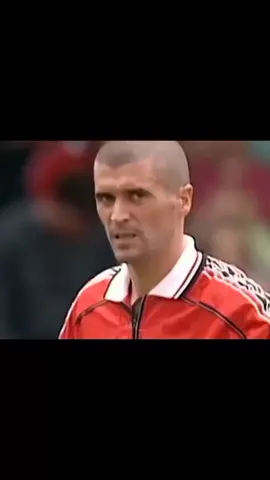 ficou ruim mais vai msm assim#keane #manchesterunited #manchester #PremierLeague #defender #skills #☠ #defending