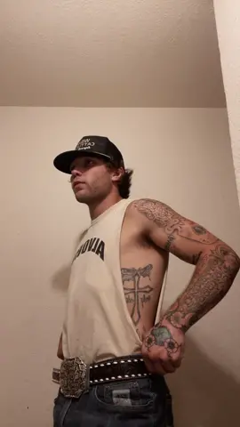 I’m not crazy 😜 #AEJeansSoundOn #cowboy #pshyco #tattoo 