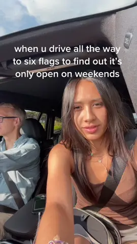 yay #sixflags 
