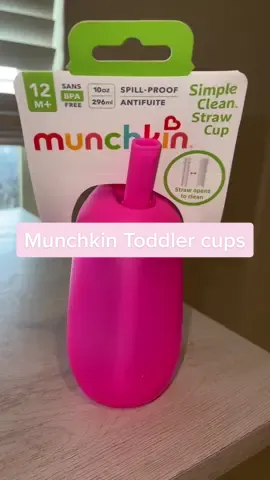 #toddlercups #munchkin #munchkinstrawcup #toddlerproducts #toddlercup 