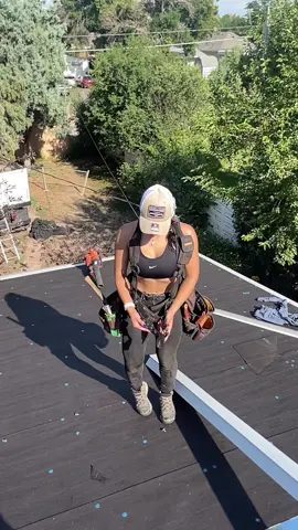 🐌 #fyp #roofing #construction #contractor #explore