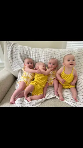 these memories still make me 😭 #fyp #corememories #corememory #twinsisters #momtok #pregnancyannouncement #twintok 