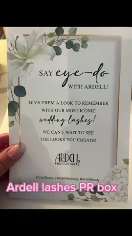 @ardellbeautyofficial #celebritymua #prbox #prboxreview  The best lashes ever 😍✨