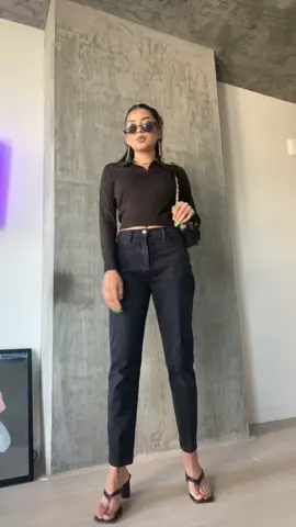 Can’t wait to style these “high n tight” jeans for the fall ♥️ @frame #frameffect