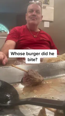 Whose butger did he bite ?? #burger #foryou #Summer #burgerbite