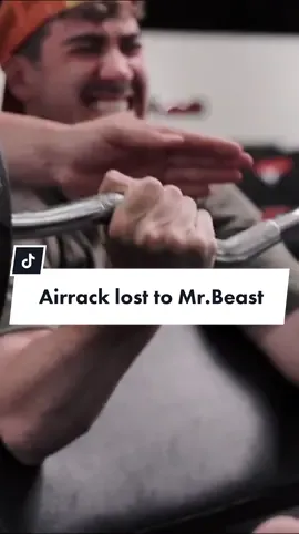 @Eric Decker works out with @Bradley Martyn ..