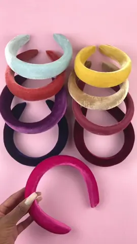 ATENÇÃO pra você que deseja ser laceira e empreendedora sua trajetória se inicia aqui conosco! 💕  No Lar das fitas você encontra variedads de produtos e acessórios testados e aprovados :)  🛒👀 Da uma olhadinha no nosso site! Deixei o link na bio  #lardasfitas #artesanato #laceiras