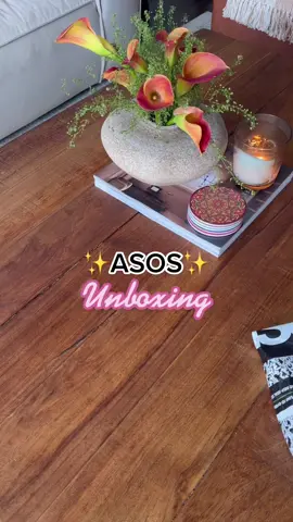 Unbox my new sunnies from @asos  with me 💕 #unboxing #accessories #fyp #fallfashion 