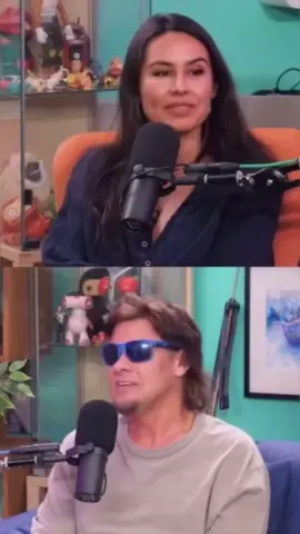 Theo marking his territory😝🤣 Get my comedy merch in bio!!🔥Follow for more #theovon #bobbylee #comedia #podcast #funny #wolves #story #GenshinTeleport #PartyWithVMAs