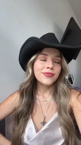 okay this transition is too fun 🌸#maskofftransition #cowgirlcheck 