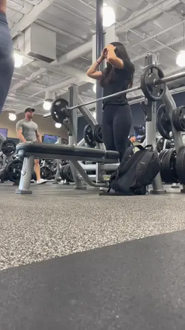 Almost got 2 reps, next time for sure! #gym #benchpress