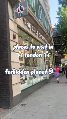 i bought sm from here 🤭🤭 #fyp #manga #anime #jjk #csm #aot #bsd #orange #london #soho #forbiddenplanet #myangelluvr 