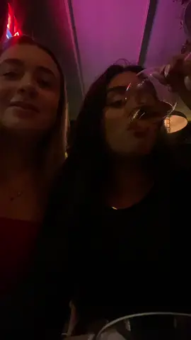 kylie and stass are quaking 