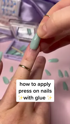 how to apply press on nails with glue to last 2 weeks ✨💅 #howtoapplypressonnails #howtoapplypressons #nailtutorial #nailglue #diynailsathome 