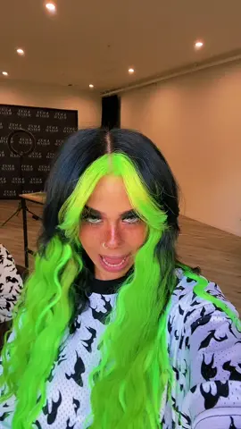 Best girl! Best hair! 💚💚@BeastEater  @Marcus Olin #green #greenhair #beasteater #extensions #sewins #silkwefts #clipins