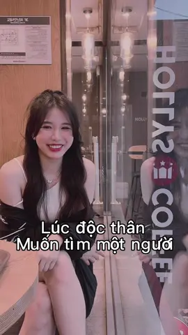 Lúc cô đơn muốn tìm một người để được yêu thương!! Đến khi tìm được rồi cho nhau hạnh phúc. Bỗng dưng họ quay lưng bỏ đi nổi cô đơn tăng gấp đôi 😌😌 #fypシ #xuhuong #xuhuobgtiktok2022 #stt_buồn_tâm_trạng #tam_trang_buon