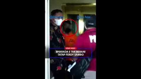 Reaksi Bharada E ketika Bertemu Ferdy Sambo, Tak Berani Tatap Muka Secara Langsung #tribunmedan #fyp #bharadae 