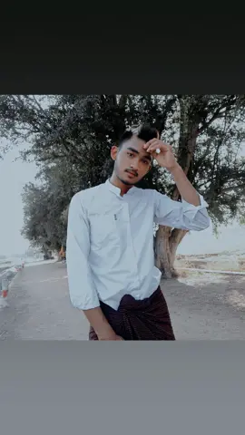 ✌ညီမလေးရဲ့ ကိုကြီး..😛