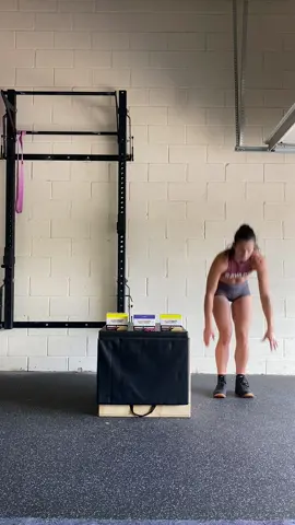 Atomic burpee box jump overs wirh a superwoman twist #burpees #energy #strongwomen