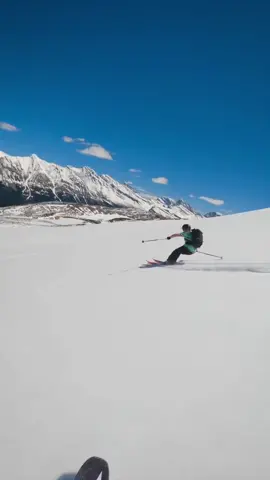 Nothing but good vibes from Josh Segeleski and his crew up in the Canadian Rockies 🏔 #skiing #skitok #adventure #canadianrockies #fyp