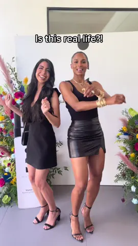 Ciara teaching me her one two step.. is this real life?! @ciara congrats on @OAMskin the ingredients are amazing