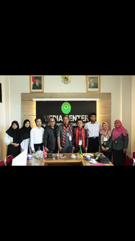Selasa, 09 Agustus 2022 Pengadilan Agama Pontianak Kelas 1-A dikunjungi oleh TIM dari Badan Litbang Diklat Hukum dan Peradilan Mahkamah Agung RI yg dipimpin Oleh Dr. Jeanny HV Hutauruk, S.E., S.H., M.M. AK., CA. selaku widyaiswara Ahli Utama Pusdiklat Menpim MA RI bersama Tim melakukan Observasi Aksi Perubahan Kepada Peserta Pelatihan Dasar (Latsar) 2021-2022 yang ada di Pengadilan Agama Pontianak Kelas 1-A.  #mahkamahagung #mahkamahagungri #mahkamahagungrepublikindonesia #pengadilanagama #pengadilannegeri #pengadilantun #pengadilanmiliter #Wbk #wilayahbebaskorupsi #mahkamahagungjaya #bangkitbersama #tegakkankeadilan #kemandirian #Integritas #kejujuran #akuntabilitas #keterbukaan #Ketidakberpihakkan #perlakuanyangsamadihadapanhukum 