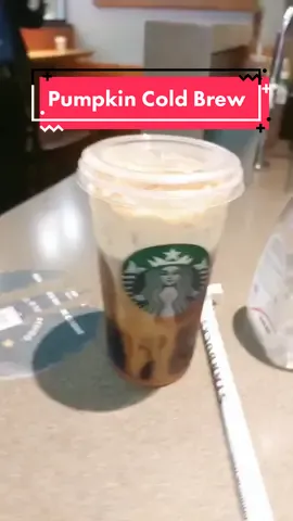 Sim, um review decepcionante da @Starbucks Brasil #starbucks #starbucksbrasil #pumpkinspice #coldbrew #coldfoam #reviewsincero #decepção #FoodTok #coffeetok #rj
