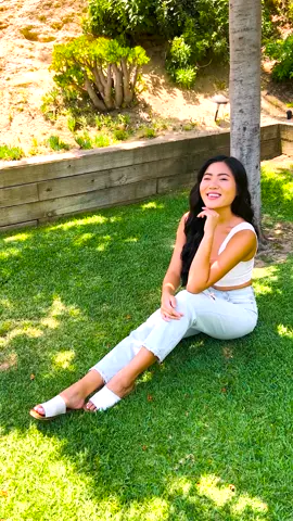 Need help posing for photos? Save this video for later. #posing #howtoposeforphotos #howtopose #photos #posingtips #posingideas #fyp#fypage#freeprints