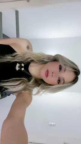 🙇🏼‍♀️