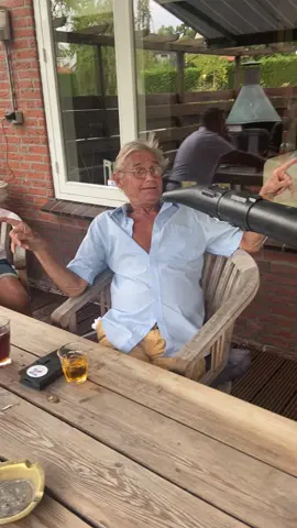 Cooling down with a leaf blower, what could go wrong?😬💨🦷 #viralhog #fail #family #Summer