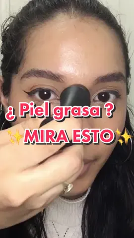 #TIKTOK me hizo comprarlo🔥 Oil absorbing volcanic roller de @revlon #beauty #beautyhacks #oilskin #oilskincare #pielgrasa #panama #oilcontrol #oilcontrolrevlon #oiltok 