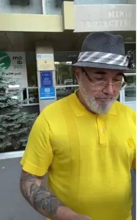 Rizea a fost reținut de 10 echipaje de poliție, în timpul unui LIVE. Polițiștii au acționat în temeiul unui denunț fals.