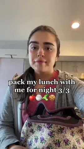 Spoiler: I did not drink enough water again☠️ #packmylunchwithme #nightshiftnurse #travelnurse #travelnursing #nursetok #nursesoftiktok #nightshift 