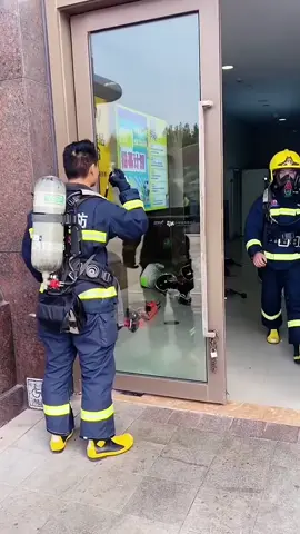 Firefighters cooling down
