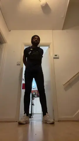 #viraltiktok #toukou_toukou #fypシ #foryoupage #tiktok2022 #dancer #congolesedancechallenge #congolesedance #koffiolomide #trending 